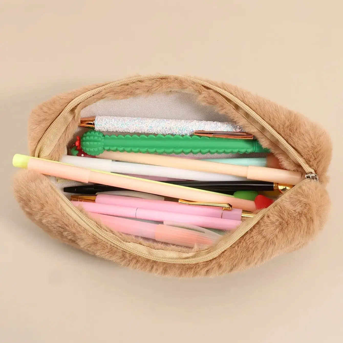 1PC Simple Solid Color Long Plush Cosmetic  Bag, Portable Daily Small Items Makeup  Lipstick Storage Organize Bag