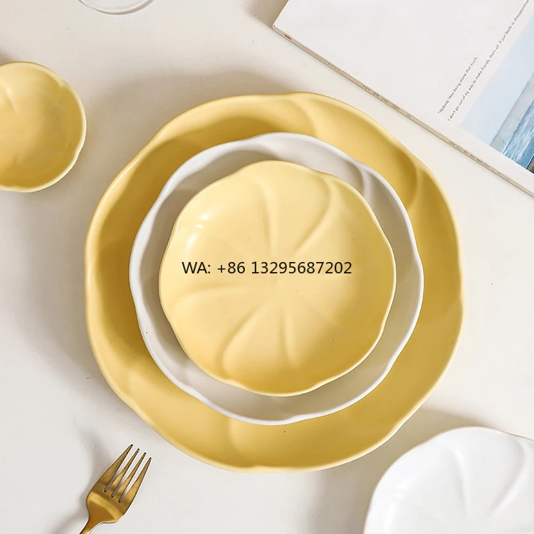 

Dinnerware Sets Customized European Modern Ceramic Fine Chinese Porcelain Dinner Set for Restaurant