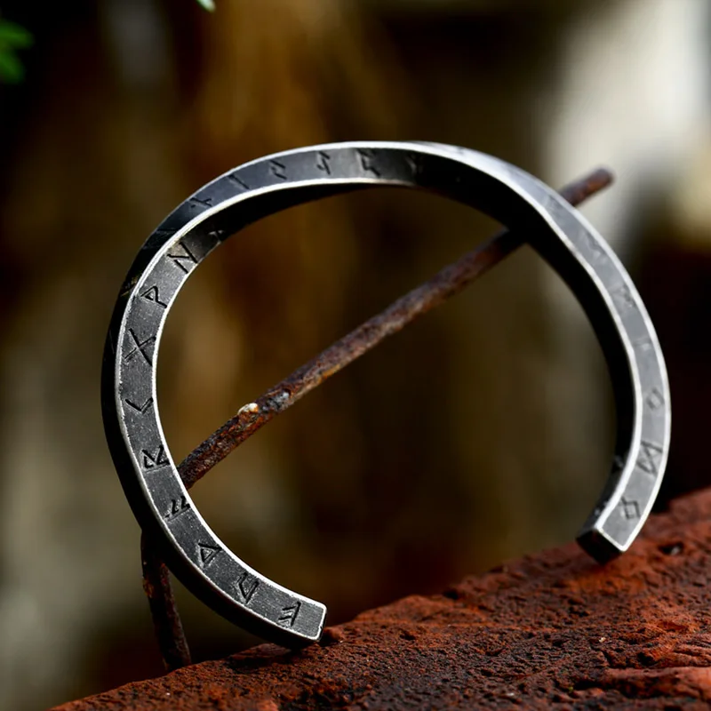 BEIER Retro Unique Norse Viking futhark bracelet Men Scandinavian Jewelry Vikings pagan Symbol for women bangle&bracelet BRG-056