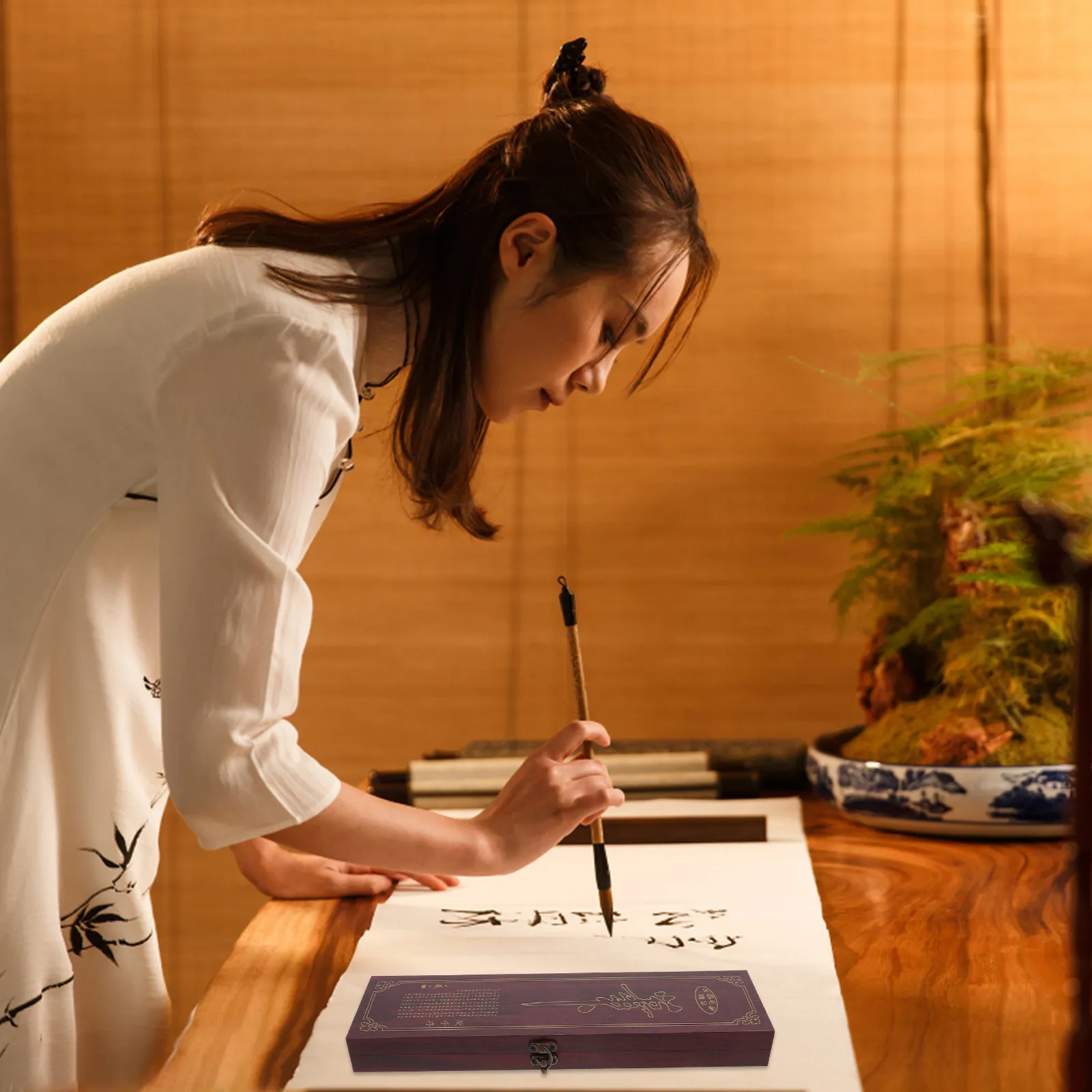 

Деревянный футляр для каллиграфических кистей в китайском стиле, контейнер для хранения кистей и ручек, органайзер для художественных принадлежностей, подарок