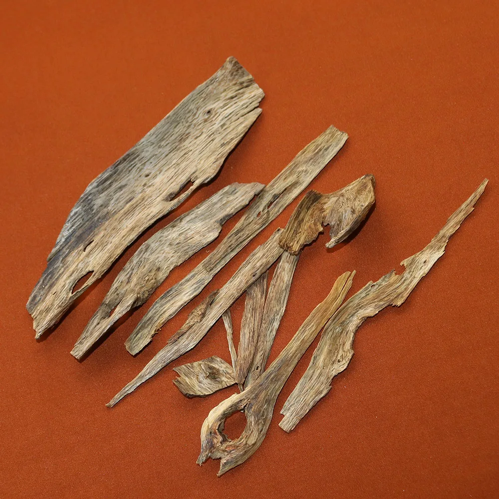 

Genuine Kynam Agarwood Kyara Chips 20g Jin-koh Natural Incense Sweet Fruit Scents Home Decor Quality Kyara Wholesale