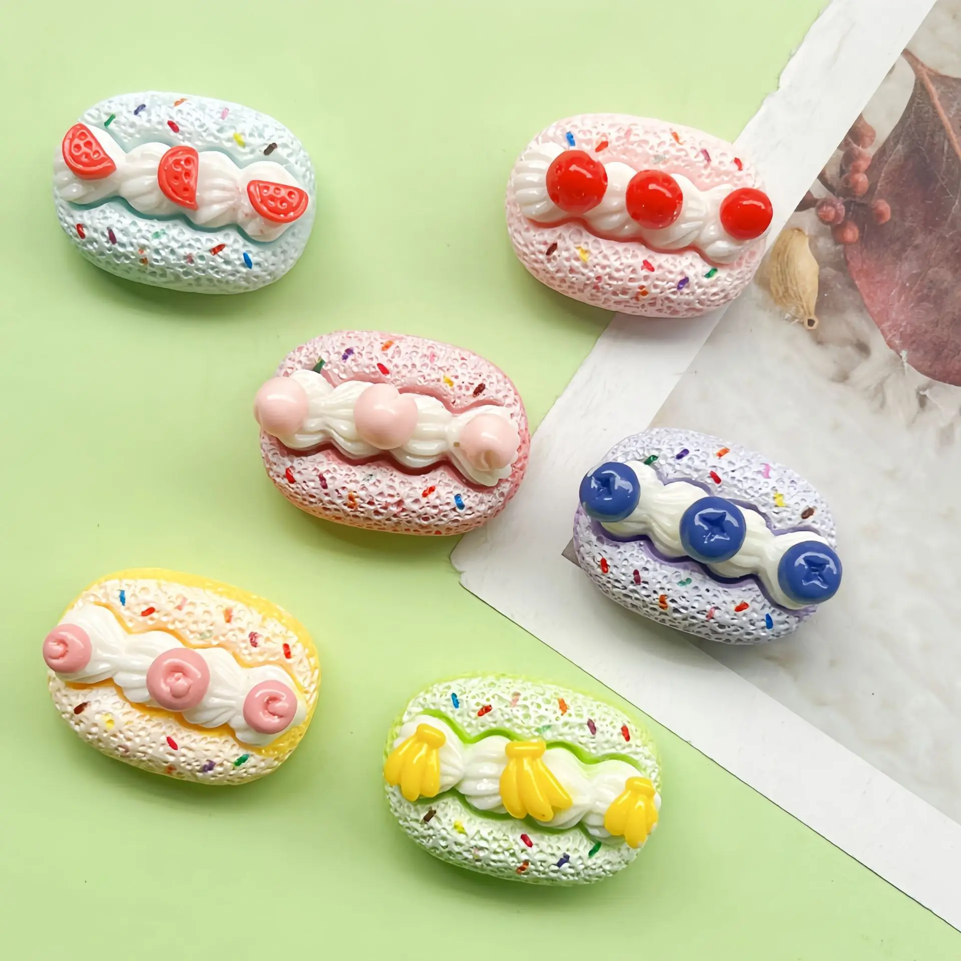 5Pcs Cute bread Cartoon Resin Flatback Diy Kawaii Resin Accessories Crafts Materials Scrapbooking Embellishment