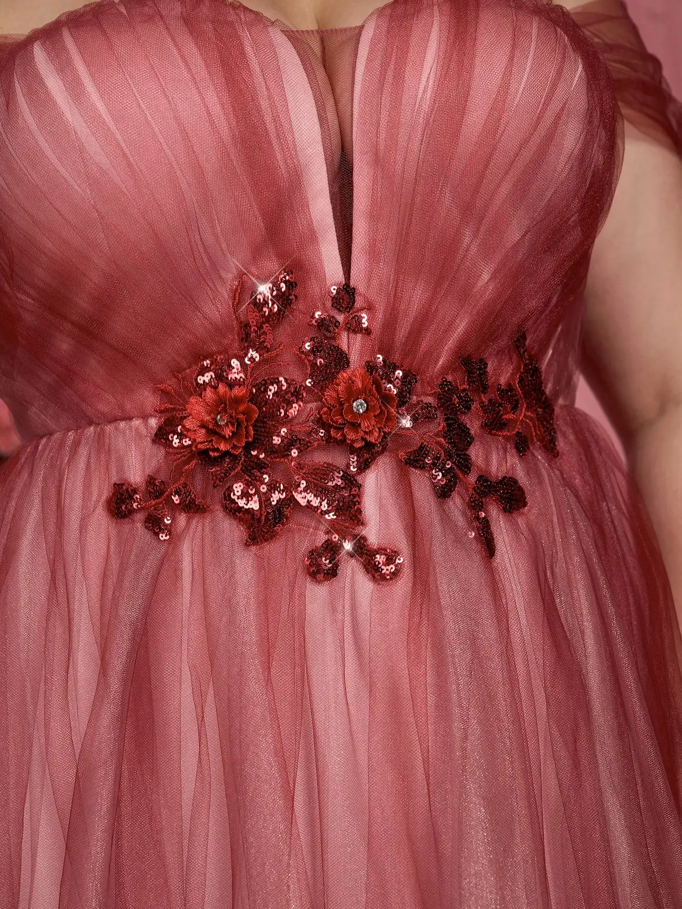 تنورة طويلة شبكية مدببة وكتف واحد وخصر متوسط ورقبة من Mgiacyv #3