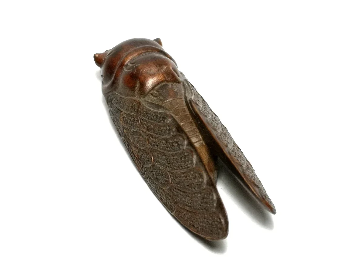 Collectable Old China Boxwood Hand Carved Cicada Figure Statue Family Ornament Gift