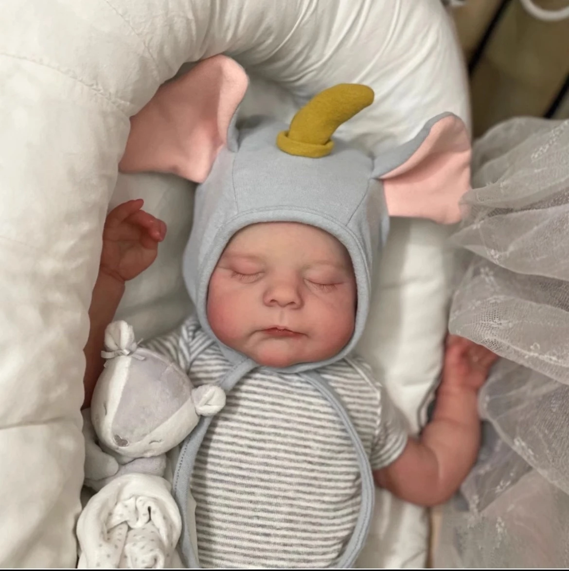 Bambola rinata da 19 pollici Erica che dorme neonato taglia ragazzo realistica pelle 3D con vene visibili bambole fatte a mano di alta qualità giocattoli