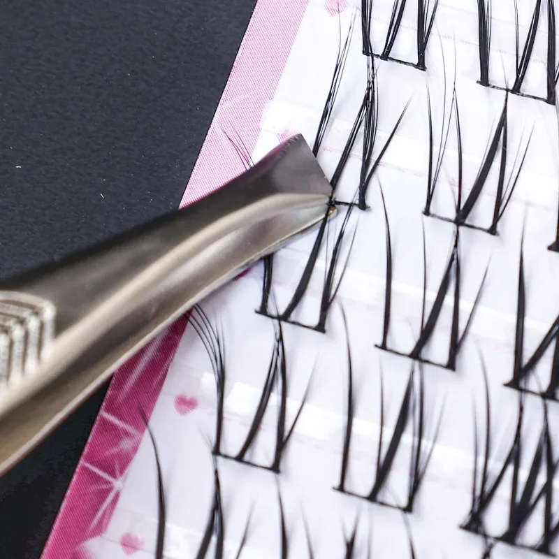 Roestvrijstalen pincet met LED-verlichting Valse wimpers Wenkbrauwclip Make-uptools Gezichtsontharing Hoekpunt Puntige punt