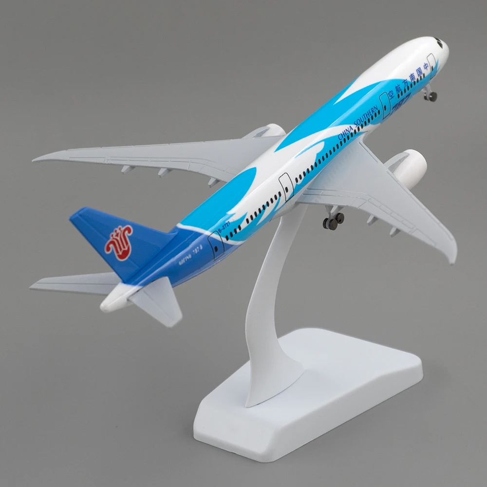 20cm Aircraft China Southern Airlines Boeing 787 with Landing Gear B787 Alloy Plane Model Collection Home Decoration