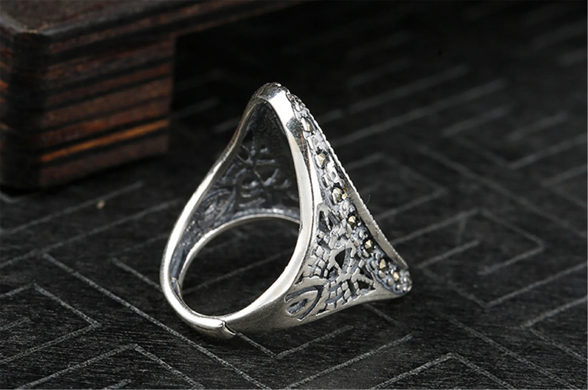 Ring Blank (13x22mm Oval Blank) Adjustable Thai Sterling Silver Rhinestones Oval Ring Setting R1253B