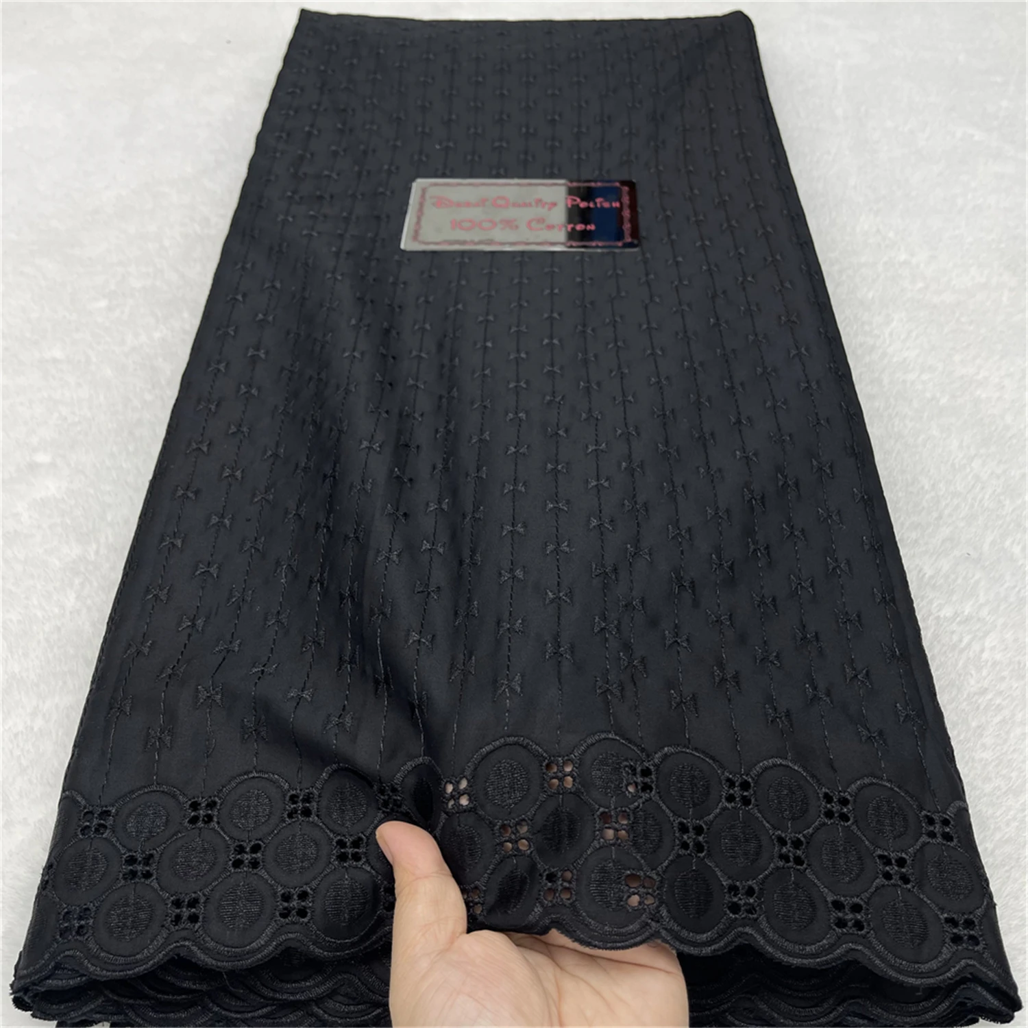 

Fashion High Quality African Lace Fabric Cotton Swiss Voile Lace Pure Color Embroidery Lace Popular Dubai Style 5 Yards Dress 71