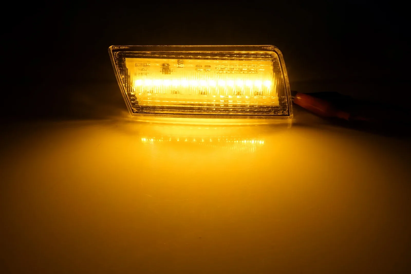 2x Przezroczysta soczewka LED bocznej lampki obrysowej dla Chrysler 300 2005-2010 Brak błędów