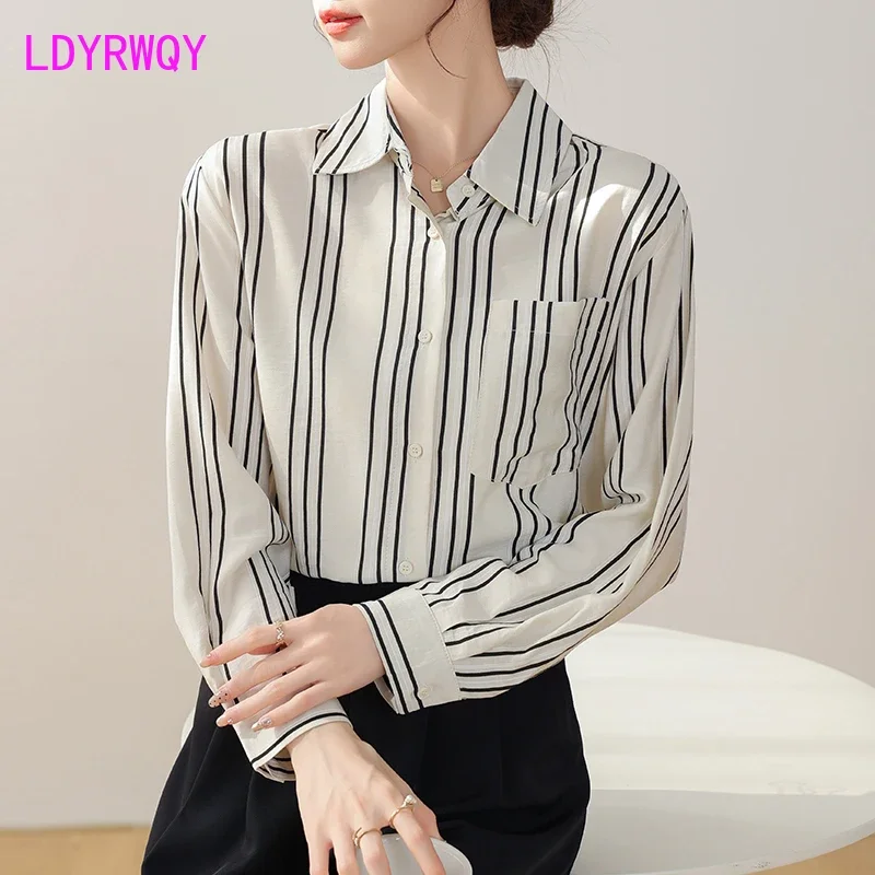 2024 Autumn New Commuter Vertical Striped Shirt with Feminine Style Chiffon Loose Bottom Button