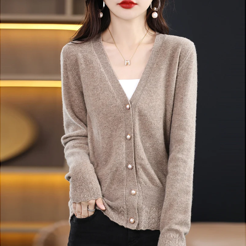 Early Autumn New V-Neck 100% Pure Wool Pearl Button Cardigan Women's Knitted Chic Jacket Solid Color Temperament All-Match