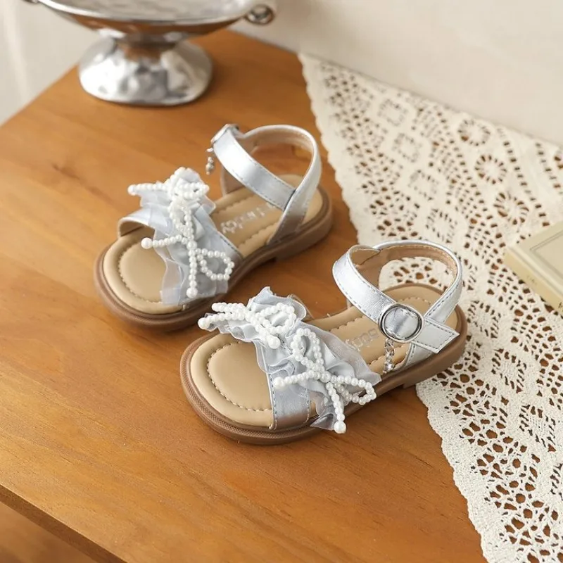 

2026 Children Fashion Sandals Summer New Girls Elegant Sandals Sweet Lace Toddlers Fashion Kids Wedding Party Princess Sandals