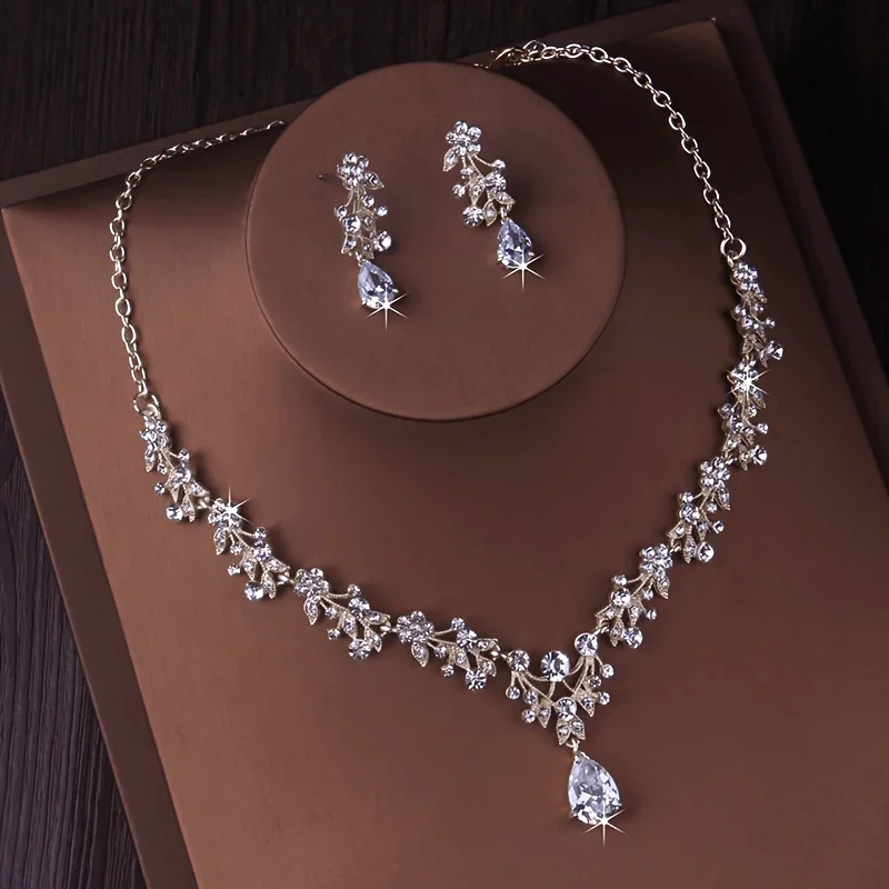 Joyería nupcial de moda, accesorios de boda, conjunto de diamantes de imitación de circón, fiesta de banquete de boda, collar y pendientes de lujo versátiles para mujer