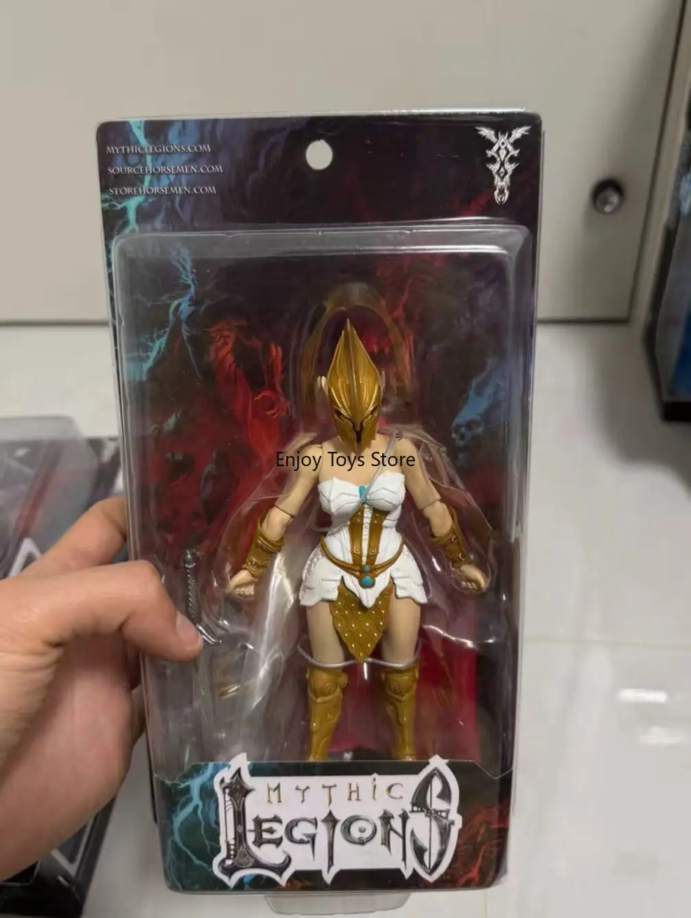 

In Stock Genuine Four Horsemen All-Stars 3 Bear Army Ciri Dorina Movable Figure