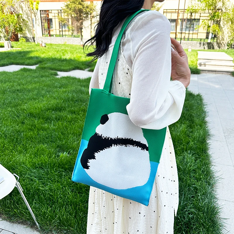 Cute panda pattern women\'s knitted tote shoulder bag Shopping bag Mom bag leisure shopping shopping holiday