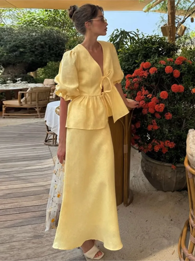 

2025 Summer Women's Skirt Suit V-Neck Lace-Up Bubble Slim Fit Sleeve Shirt Long Skirt Set Loose Casual Commuting Two Piece Suit