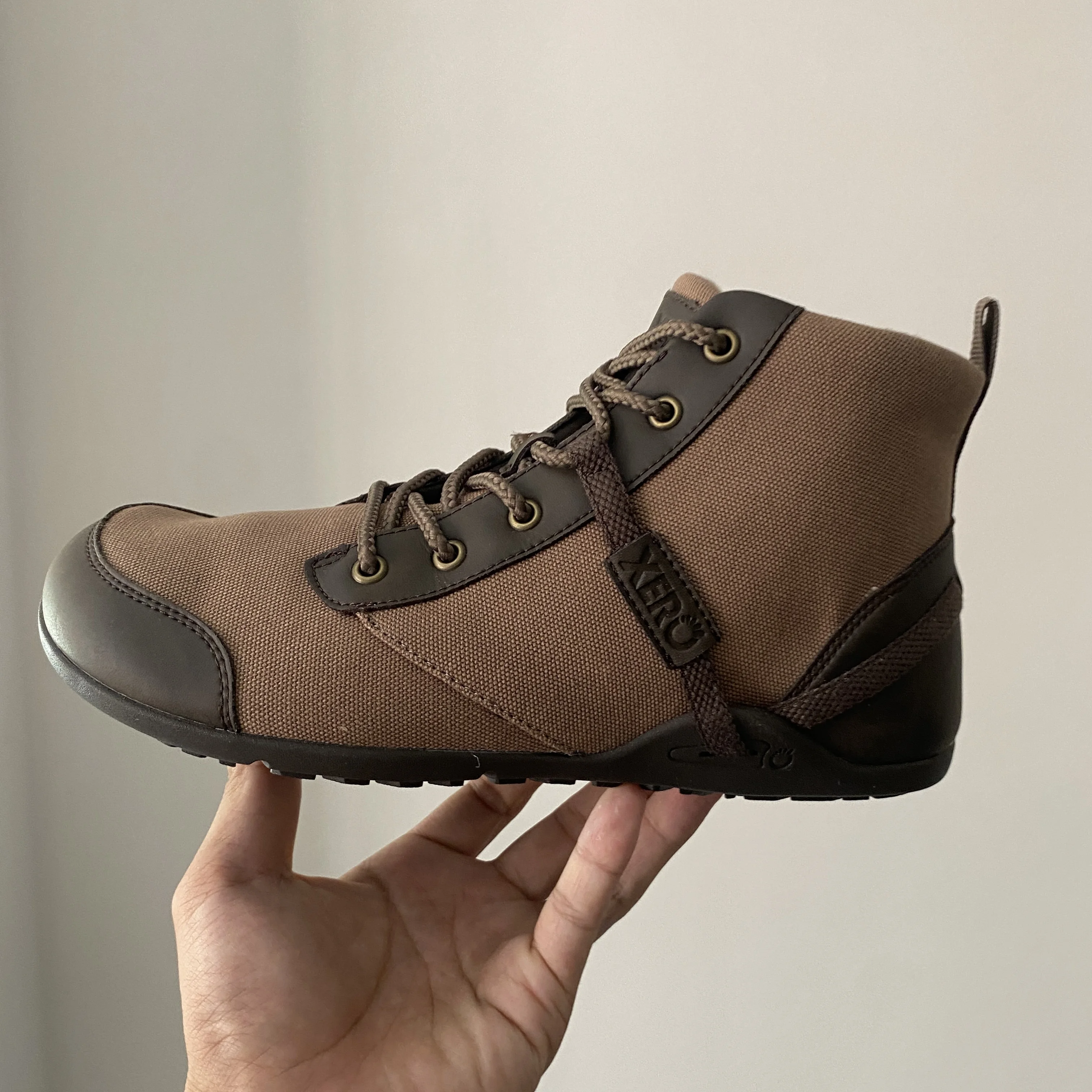 

4E Wide Last Barefoot Mid Top Comprehensive Training Shoes Trail Running Shoes Thin Sole Warm Outdoor Shoes