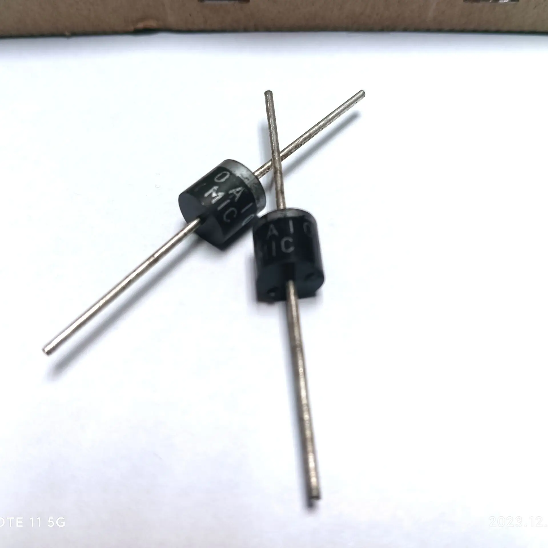 200PCS/box   6A10 6A2 6A4 Rectifier Diode MIC High Power Tube Direct Insert Package R-6