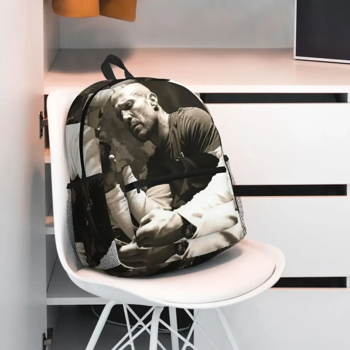 ジェイソン・ステイサム 学生バックパック スクールバッグ ハイキング トラベル デイパック 男の子 女の子 ブックバッグ ショルダーバッグ