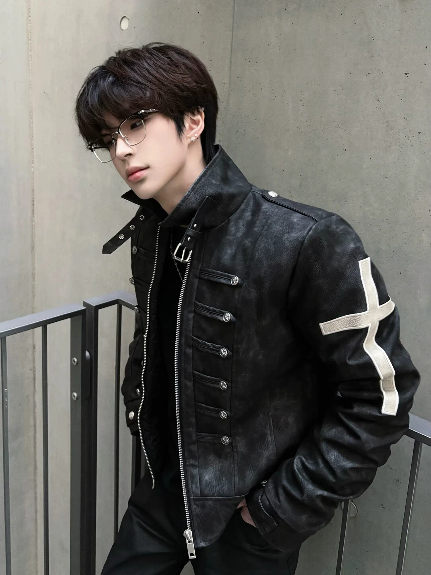 Slim Fit Napoleon Cross Jacket Men's Autumn Winter New Style Shoulder Padded Short Visual Punk Leather Jacket Youth Fashion