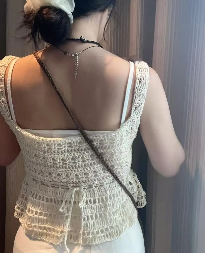 Romantic girlish hollow camisole vest for summer wear, versatile top for both exterior and interior, fashionable and loose fit