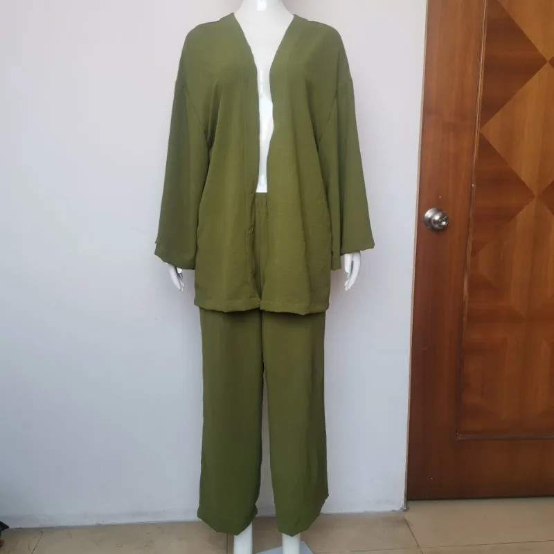 2025 Primavera/Novedad de verano, conjunto informal de algodón y cáñamo, cárdigan, manga larga, bolsillo superior, conjunto de dos piezas, pantalones de nueve centavos arrugados de seda helada