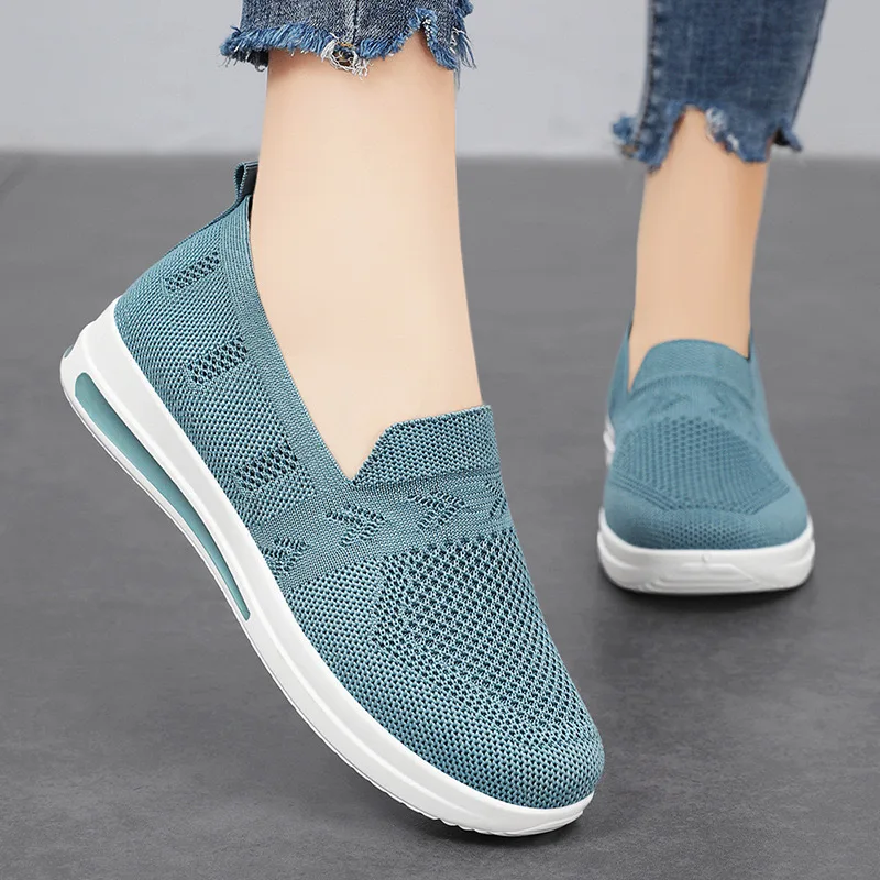 Scarpe casual slip-on traspiranti in tessuto volante autunnale da donna scarpe singole con suola morbida