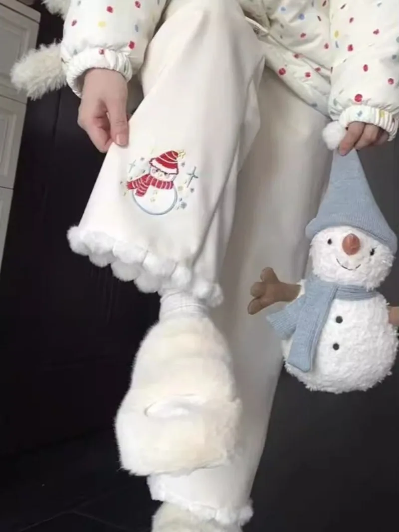 

Korean Y2K Snowman Embroidery Straight Pants Girls Cute Christmas Baggy Wide Leg Trousers Teens Fleece Pants Women 2025 Winter