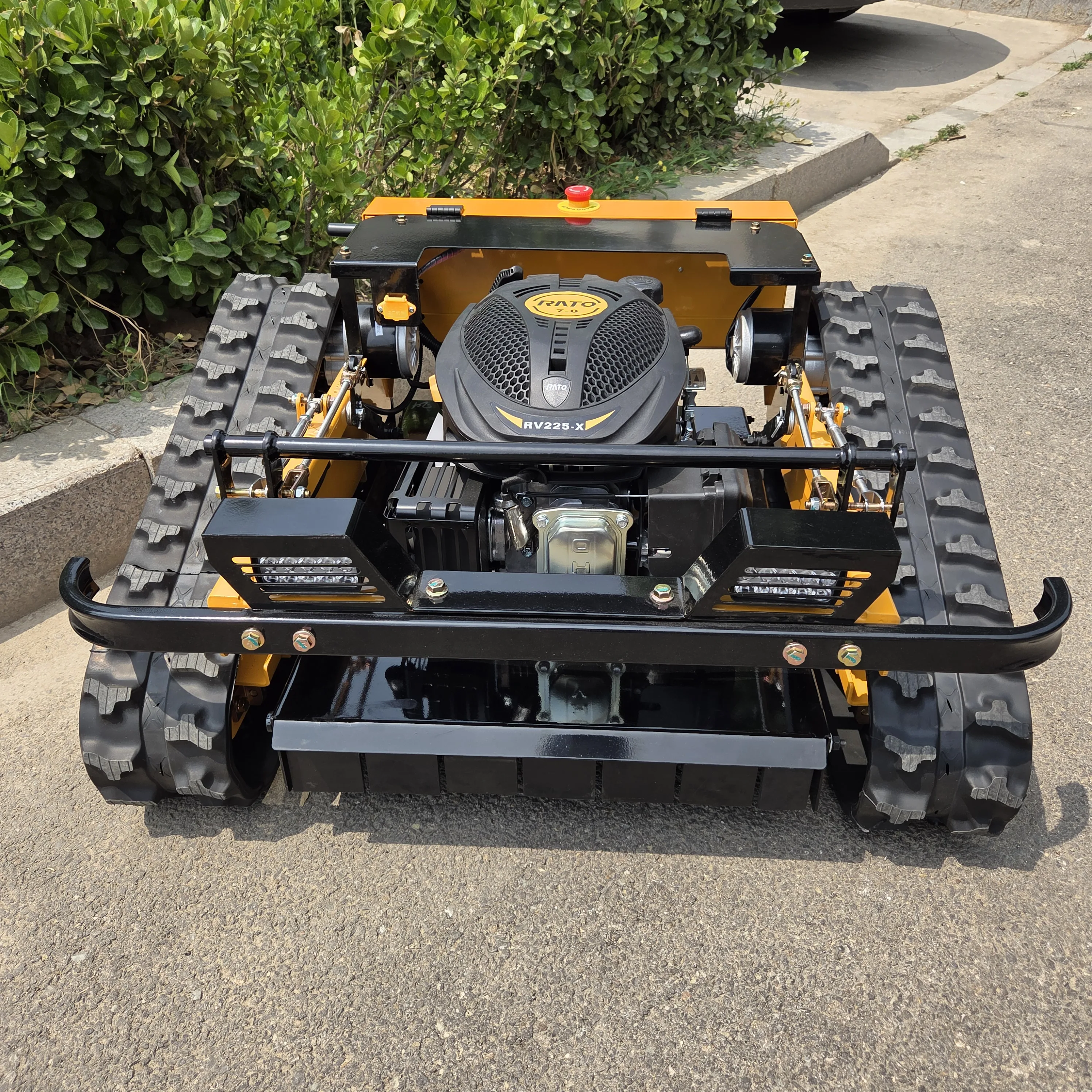 

Smart remote control lawn mower, fully automatic climbing for home use, suitable for complex terrain, weed removal