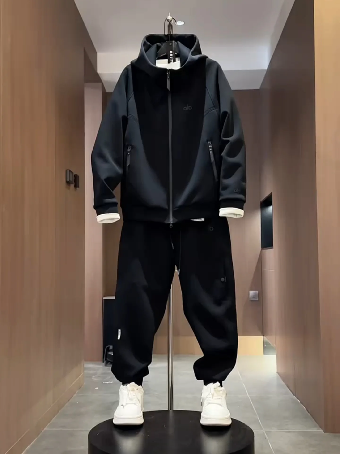 

Fall New Faionable Men's Set Hoodie Jaet Casual Sports High Quali Haome Two-Piece Trendy Long Sve Pants Couple