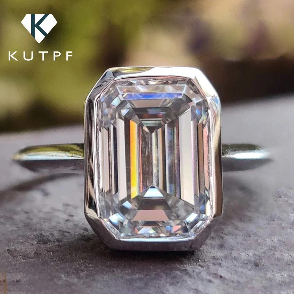 Bezel Cut Emerald Cut Solitaire Moissanite Engagement Rings for Women 2carat D Color VVS1 Lab Diamond Wedding Band S925 Silver