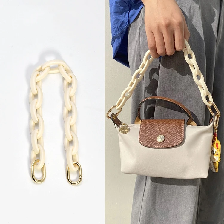 40Cm Handheld Shoulder Bag with Thick Resin Chain and Wrinkled Cloud Pattern Crossbody Bags for Women Luxury Designer Handbag