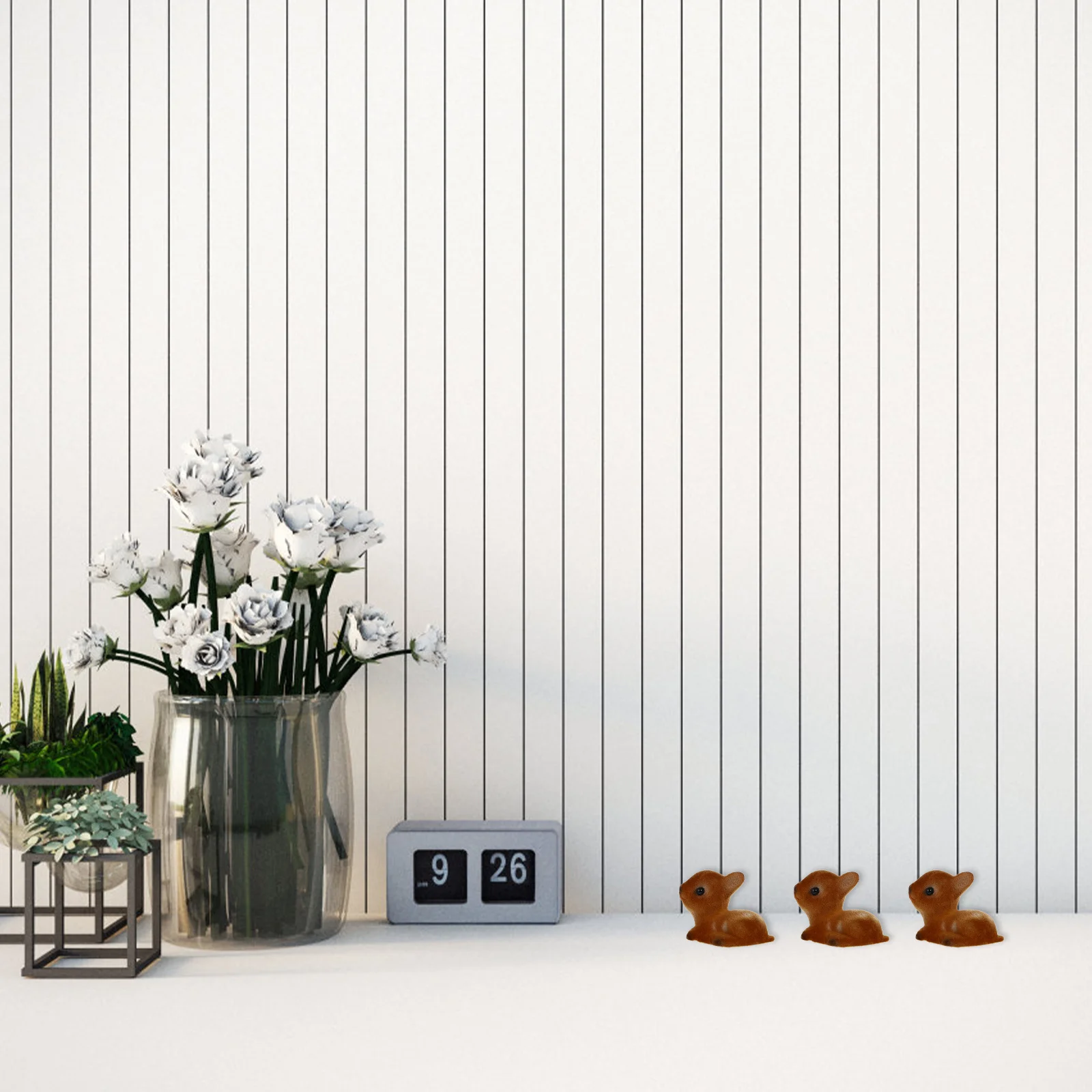 

Resin Fawn Desktop Ornament Smooth Cartoon Decoration for Home Office Cafe Hotel Kids Gift Graduation Wedding Birthday