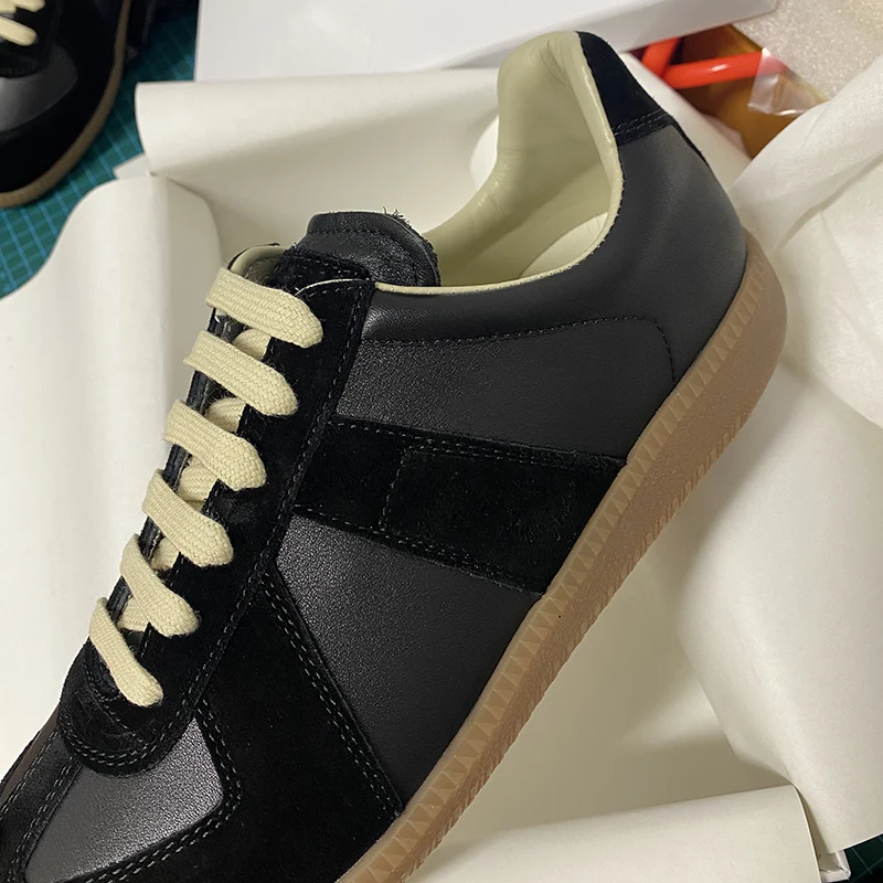 Luxury Genuine Leather Men's Retro German Style Training Shoes Low-Top Comfortable Casual Flat Bottom Walking Shoes