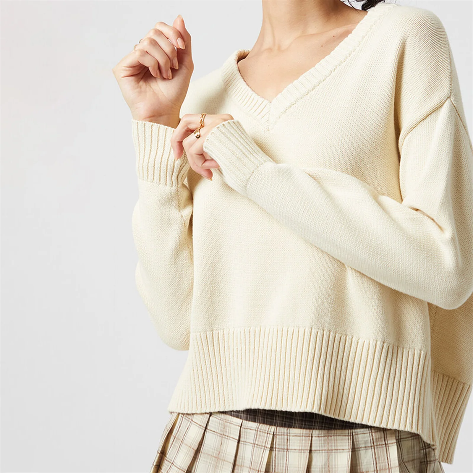 Maglione classico da donna con scollo a V Autunno Inverno Top larghi in maglia a maniche lunghe tinta unita casual alla moda