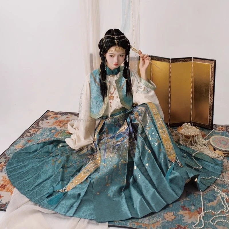 

Retro Hanfu Ming Dynasty Spring And Autumn Horse Face Skirt Embroidered Ancient Costume Women Cosplay Hanfu Full Set