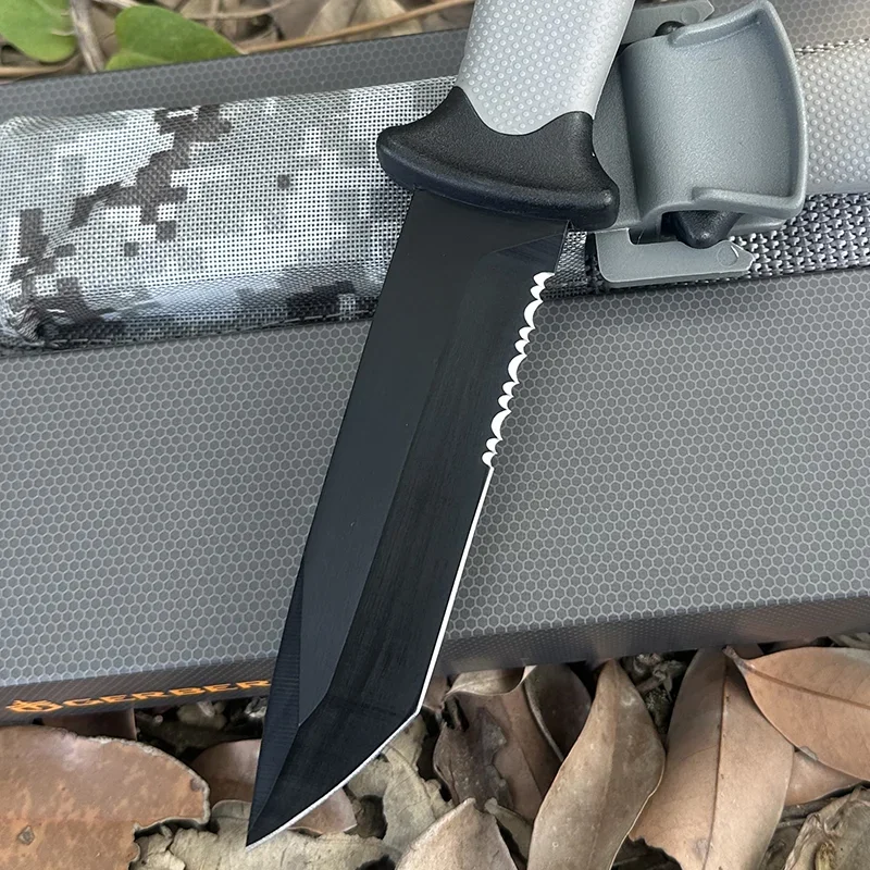 2024 New Outdoor Knife Fixed Blade Knife Military Camping Hunting Knives Tanto Blade W/Sheath Rubber Handle Edc Paring Tools