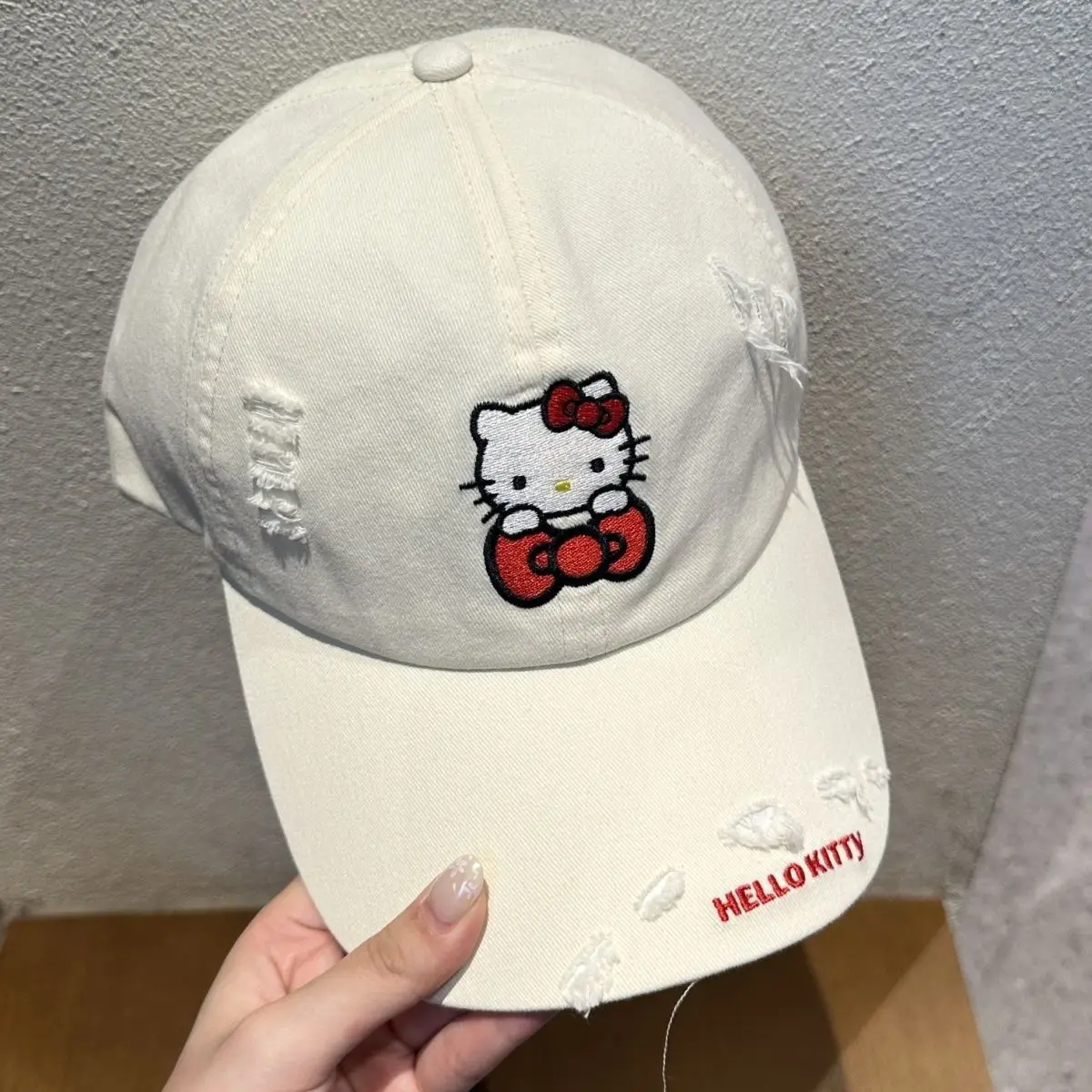 

SANRIO Baseball Cap Fashion Casual Hat Anime Cosplay Accessory Official Merchandise
