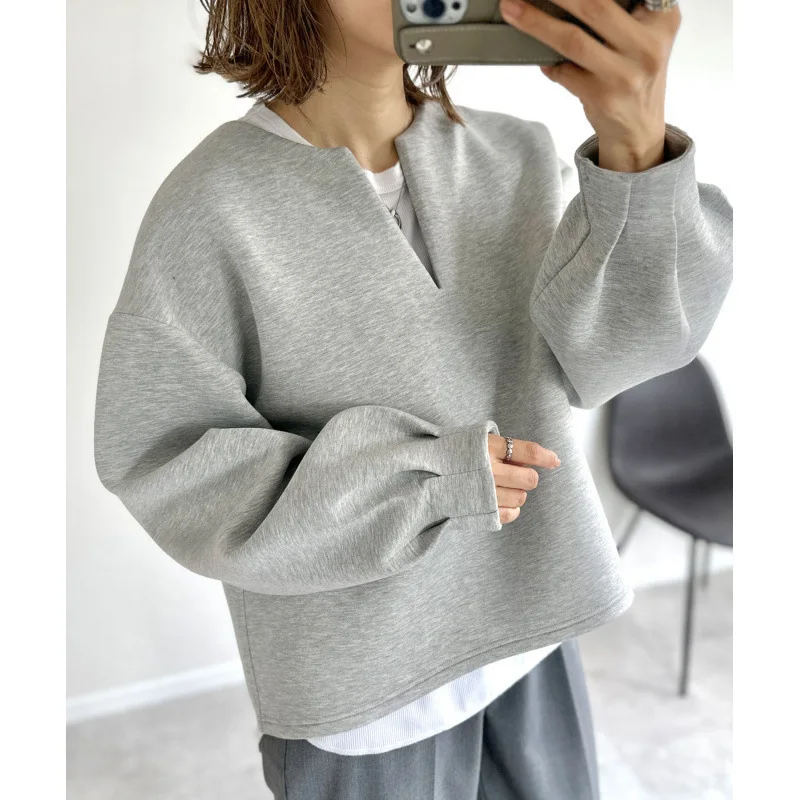 Women's hoodie 2026 autumn new item round V-neck long sleeved polka dot hoodie air layer top