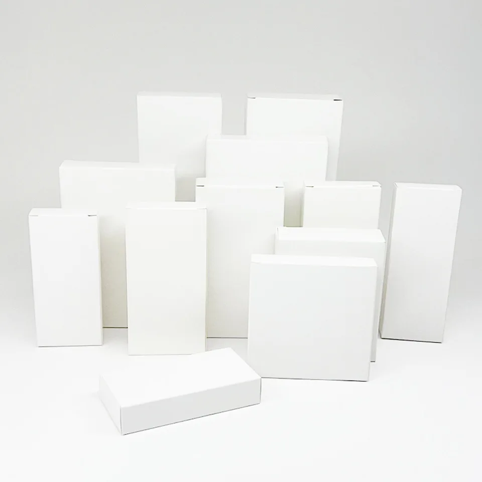 

White card box customization, regardless of size, shape, color, printing method, can be customized according to your needs.