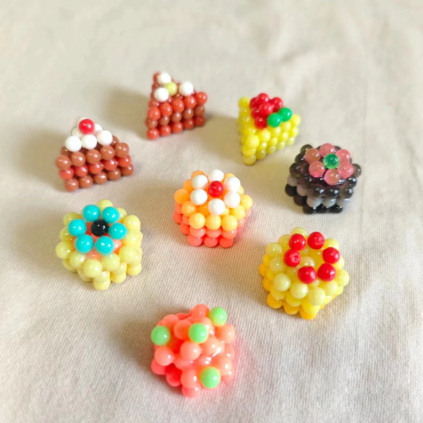 30color bag Beads Puzzle Crystal Color DIY magic Beads Water spray Ball Games 3D Handmade Magic Toy for Children