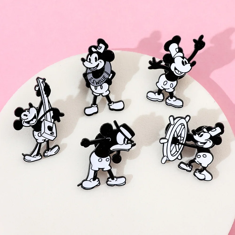 

5pcs Disney Anime Peripheral Cartoon Originality Cute Black and White Mickey Metal Badge Outfit Backpack Accessory Brooch Gift