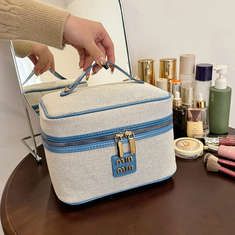 Nueva bolsa de cosméticos de lujo de alta calidad, bolsa de almacenamiento de cosméticos de gran capacidad, bolsa de aseo multifuncional portátil para viajar