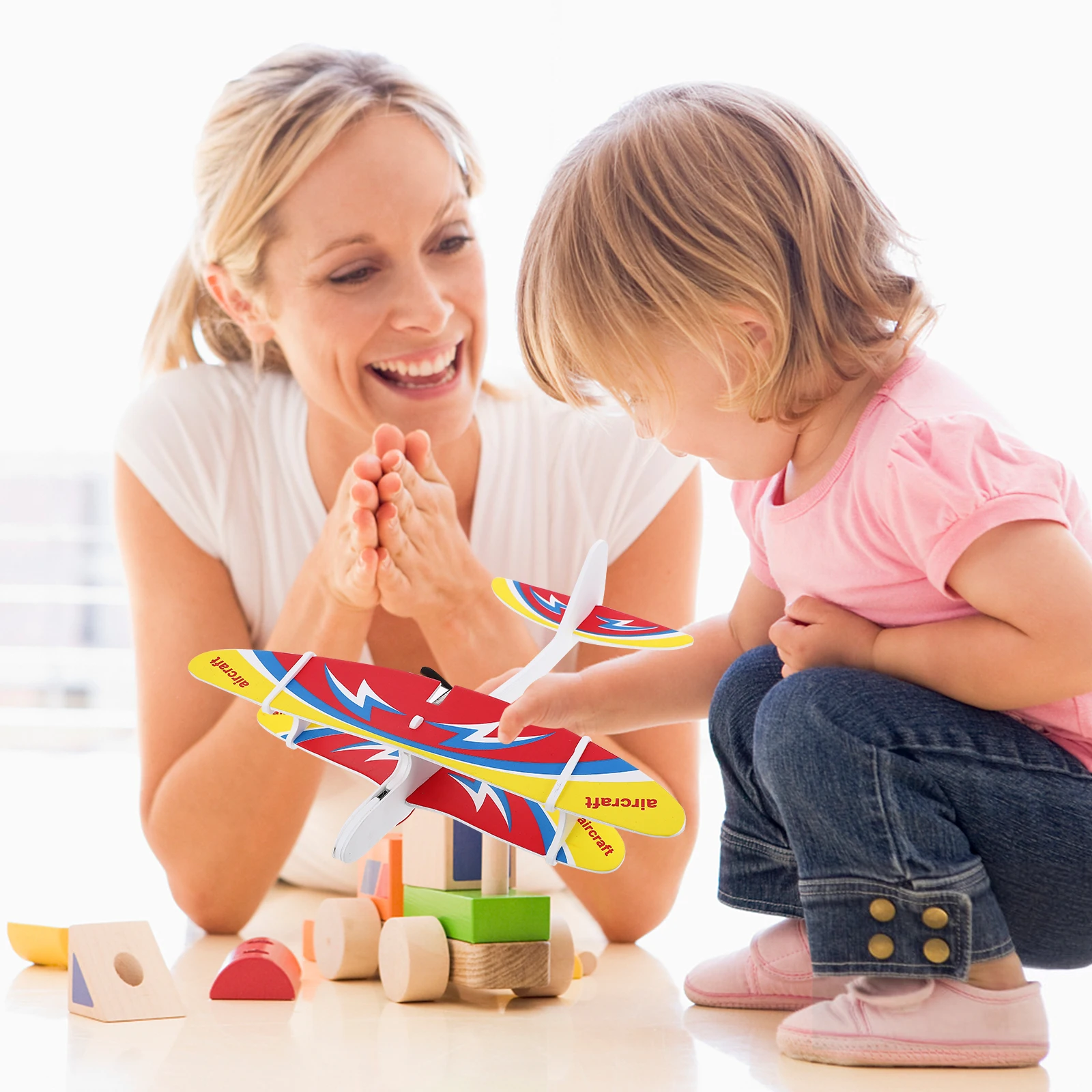 لعبة طائرة شراعية أضواء LED USB قابلة للشحن للأطفال ألعوبة صديقة للبيئة مادة صحية آمنة للتحكم عن بعد لعبة نموذج طائرة #4