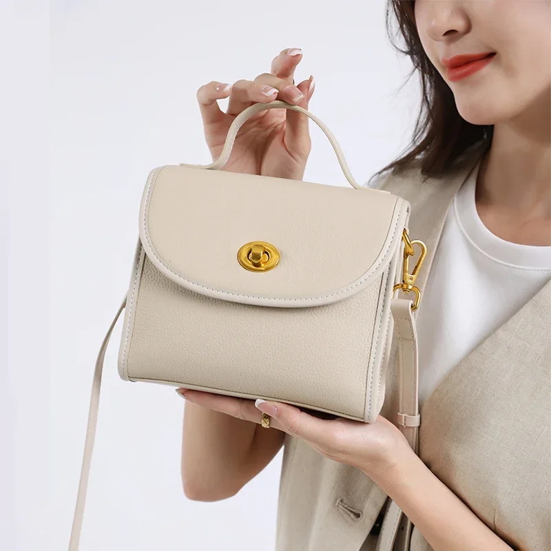 

Woman Cowhide Genuine Leather Bag Women Luxury Retro Small Square Handbag Leisure Single Shoulder Designer Luxury Crossbody Bag