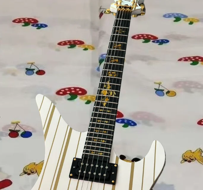 Electric guitar can be customized, factory price classic style, horn, multiple colors, free and fast delivery