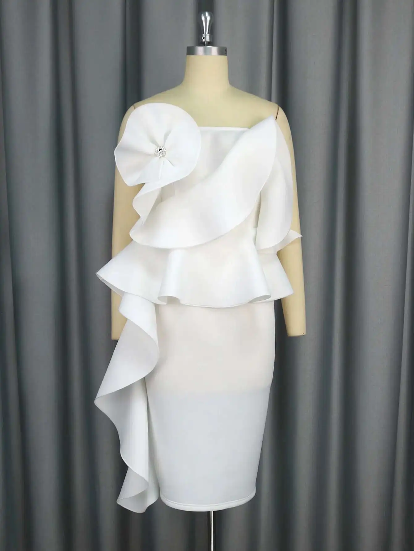 

Sexy Strapless Bodycon Dress with Ruffle Trim Slim Fit Elegant Bridesmaid Dress Elegantes 2025 Summer Dress Robe Vestido Women 1