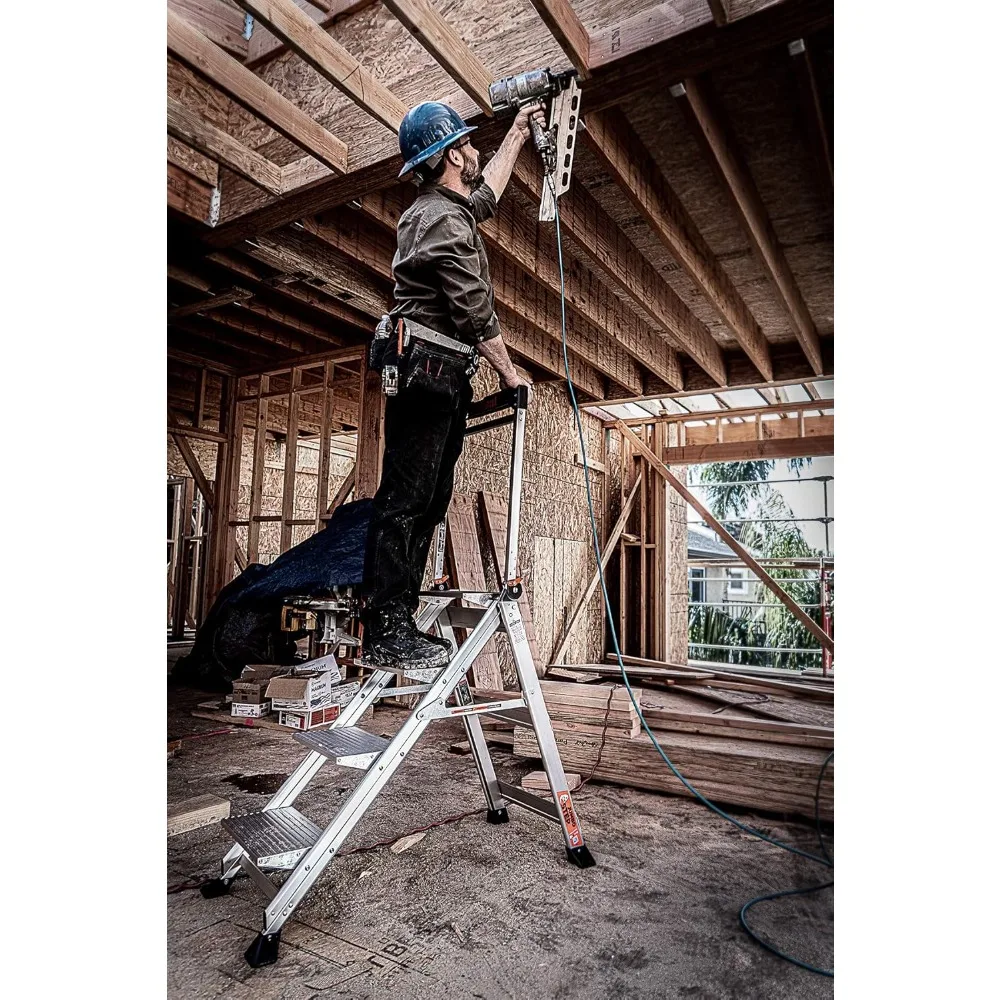 Escada dobrável de aço com dois grandes degraus antiderrapantes, barra de alta segurança e bandeja de armazenamento