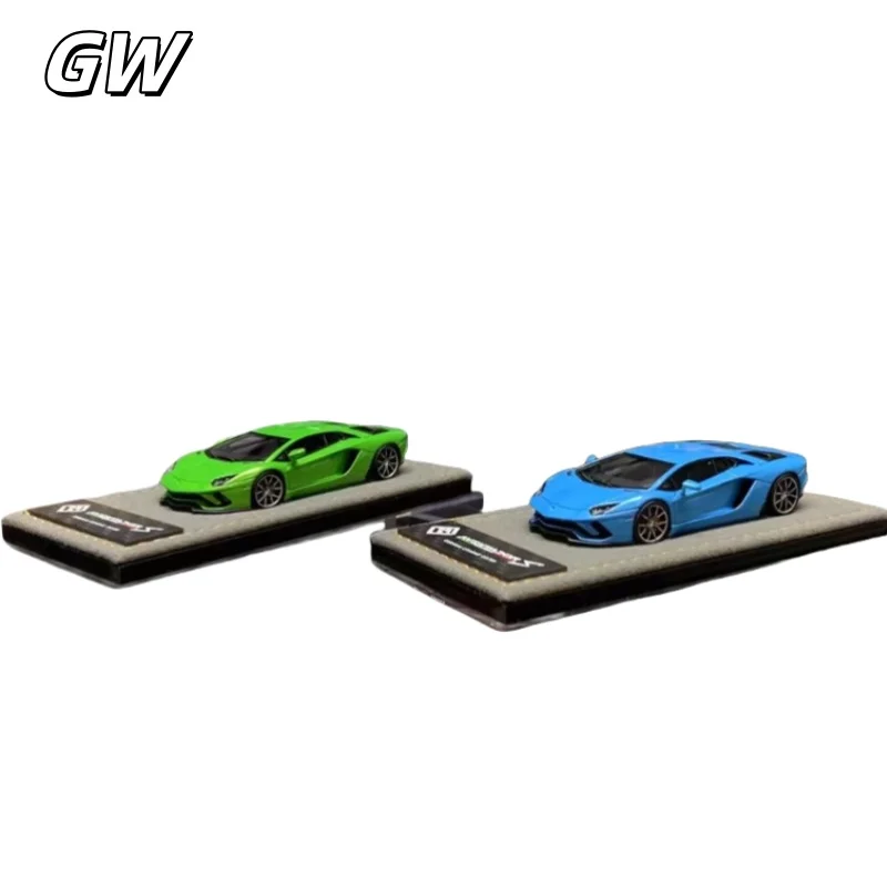 

In stock: 1:64 Lamborghini Aventador S LP740 4 die-cast simulation resin car model, boy gift toy, adult collectible ornament.